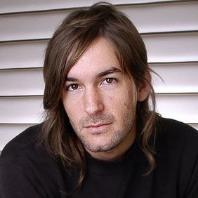 Era el año 2005, Juan Cabral llevaba casi dos años en Fallon llevando la creatividad de cuentas como la Tate y Sony cuando creó el mejor anuncio de la primera década de este siglo. Balls, un anuncio que dejó sin pelotas de goma a los niños de USA un buen tiempo.