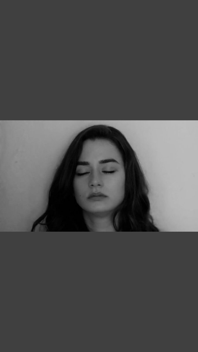 yaaaaavheehe's tweet photo. ”Koşullar ağırdı ve ben seni o zamanlarda da seviyordum.” 🥀🥀 
#celkar https://t.co/TVjzg1ySYU