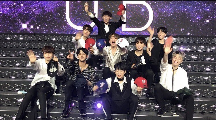 EuijinDaewon's tweet photo. UNB have worked so hard and came so far as a group! Fan signs, concerts, variety shows, their own vlive show, Japan youtube show, albums, self-written songs, awards... We are so proud of you boys 💕
#HAPPY_UNB_DAY https://t.co/UhoQlZ1fbB