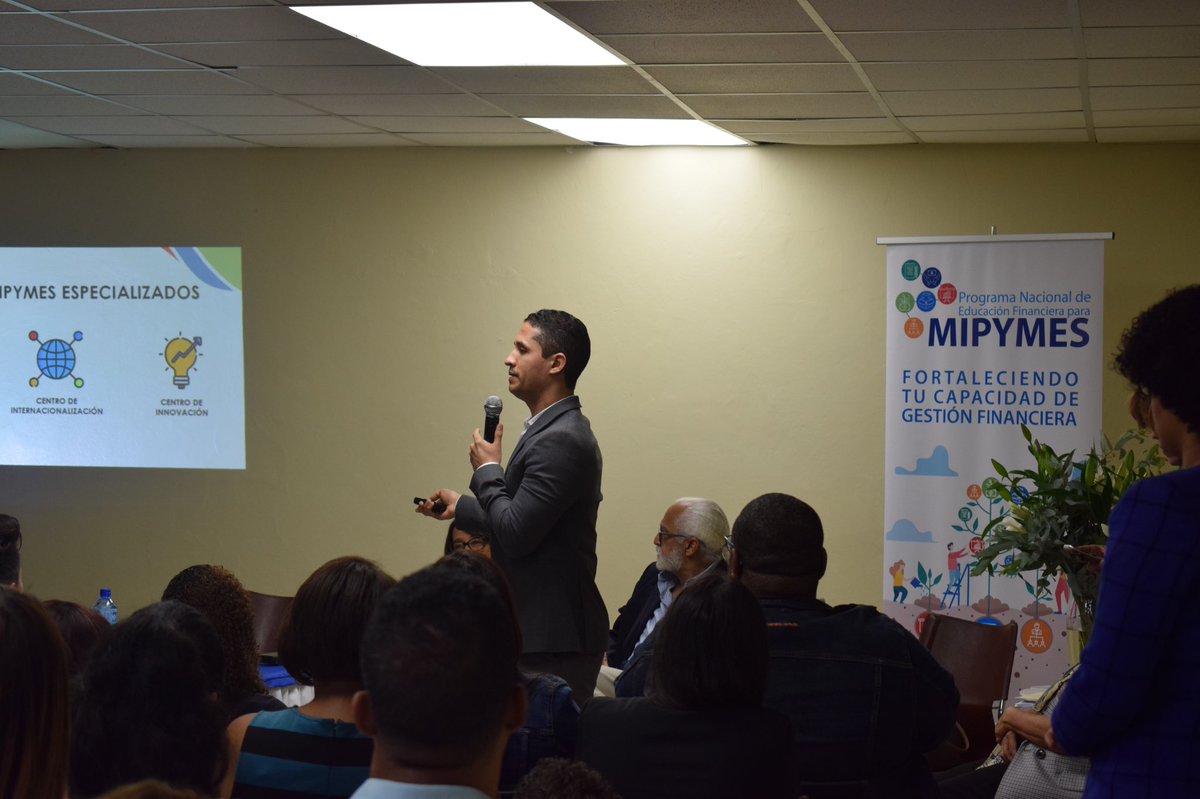 MIC_RD's tweet photo. #MICM y #ADOPEM sensibilizan a microempresarios sobre educación financiera.
Noticia completa:📲 https://t.co/tzVpfmM6Ap https://t.co/cZeWFEtPMl