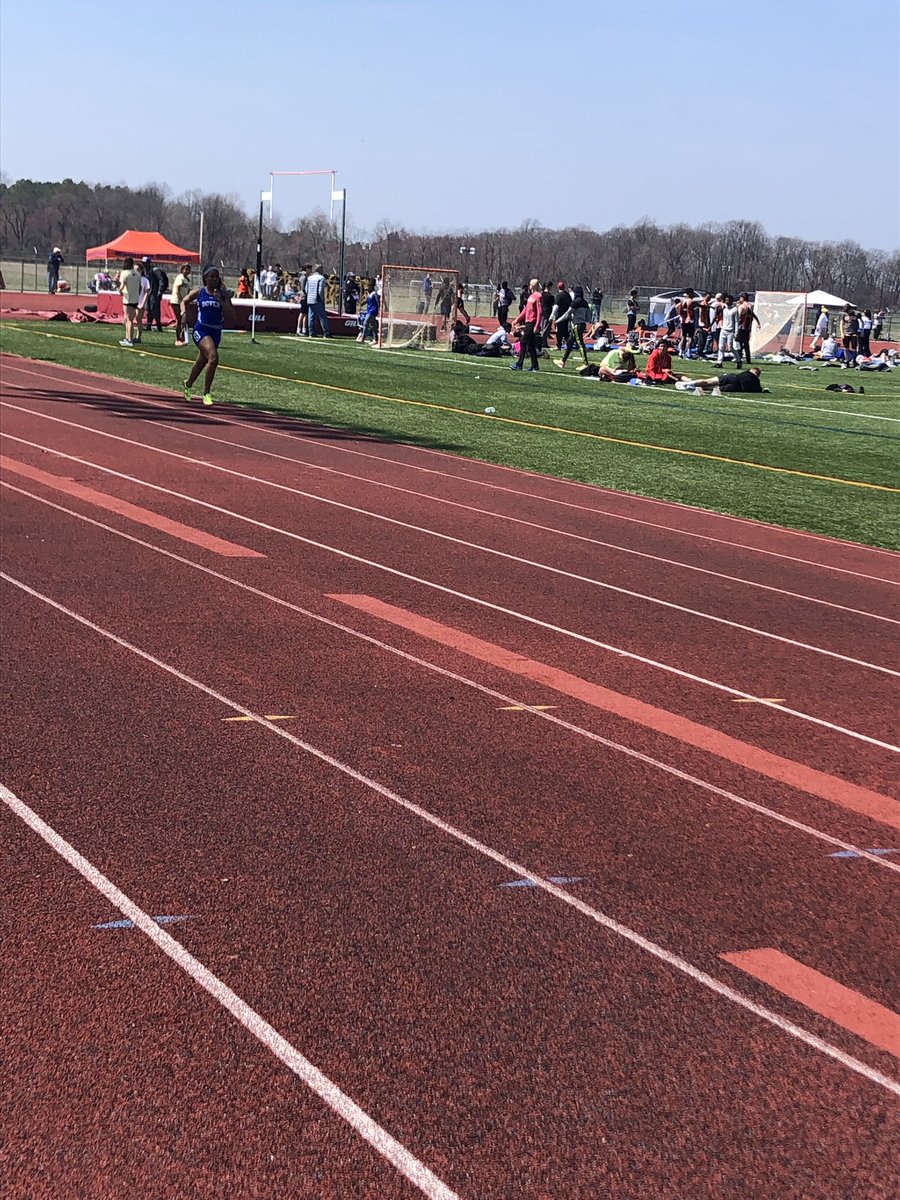 KSYNOSKI's tweet photo. Great day for DHS Track &amp; Field Saturday!  Every kid on our team put in 110% and turned in amazing results!  #DHS #CSDDoverHigh https://t.co/pPUoesPl38