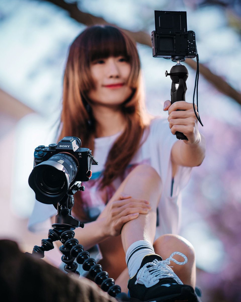 jobyinc's tweet photo. What’s your favorite piece of JOBY gear? 📸 by #JOBYCreators @P_spinnerlee #GorillaPod #HandyPod #JOBYinc https://t.co/Jkc5zJ1Nl9
