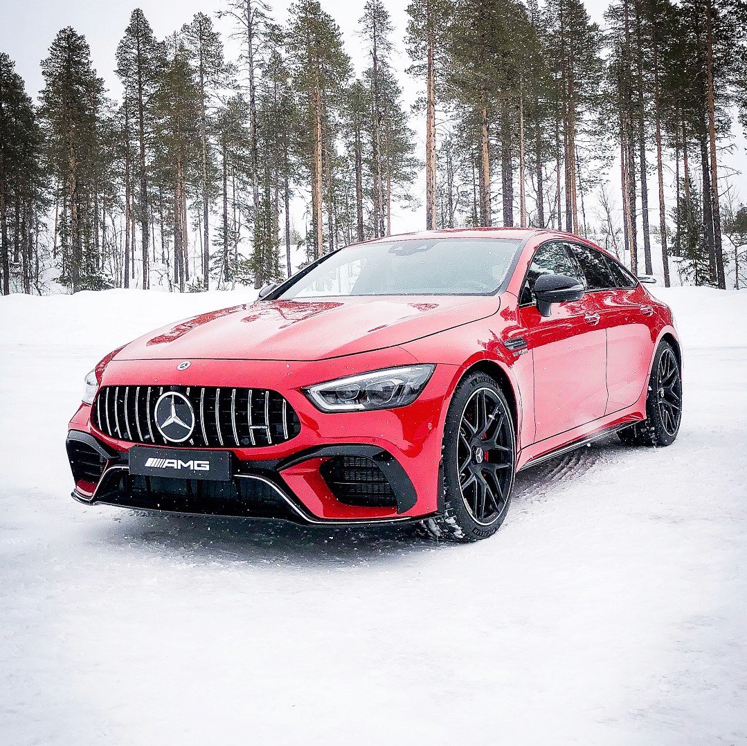 You can't beat bringing racetrack inspired performance to the world of icy snow drifting!

📷: <a href="/keeponracingtv/">Kevin Rohrscheidt</a>

[Mercedes-AMG GT 63 4MATIC+ 4-Door Coupé | Csb: 11.2-11.1 l/100km | CO2: 256-252 g/km]