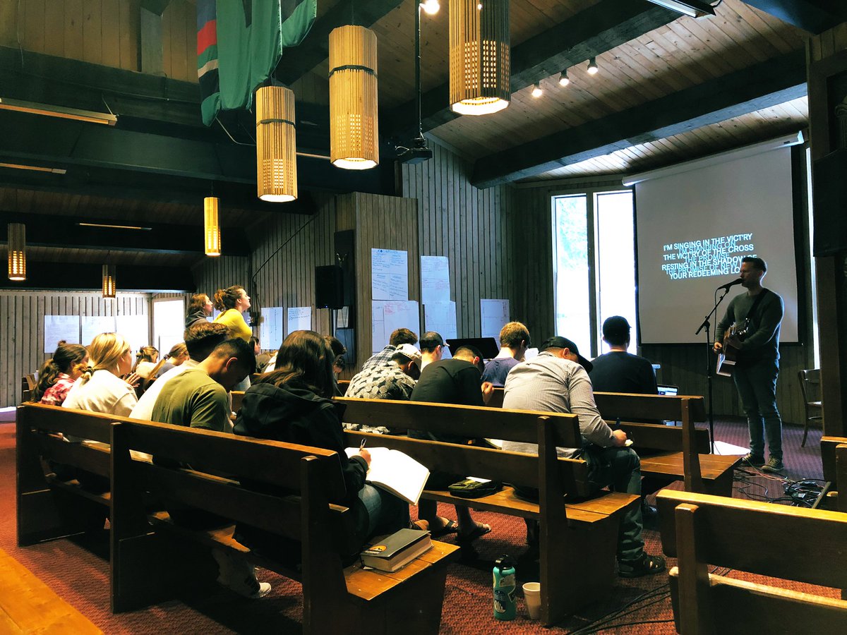 keithwieser's tweet photo. Up on Schweitzer mountain in Idaho with a room of junior and seniors from @resonate_church newest church plants processing their personal calling and their next steps in God’s mission for first 2 years post college. #gotwo https://t.co/QbEhZKeX63
