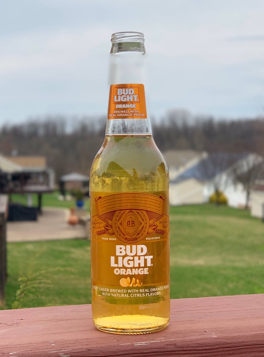 Luvlisy's tweet photo. Happy National Beer Day @budlight https://t.co/P85Nyox7Db
