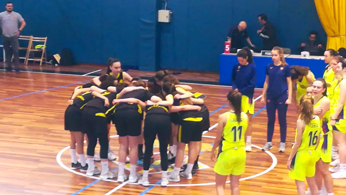 ASRBasketAlmeda's tweet photo. 🏀#CF2ALM 61- @FCBbasket_fem 66 #AdnAlmeda #JornadaAlmeda #preferent https://t.co/futbbTKdyL