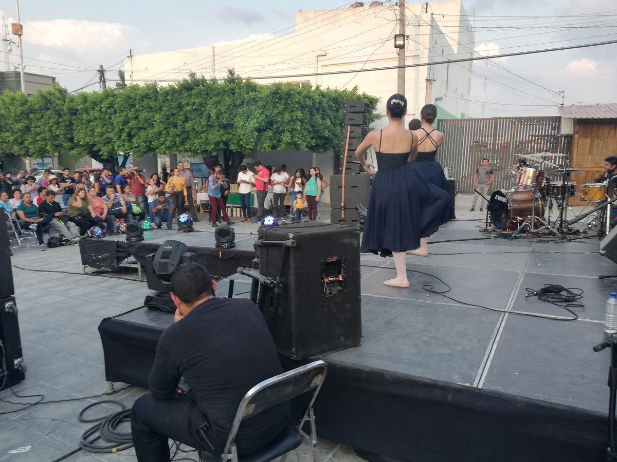 Fernandorincom's tweet photo. Promover Acciones a favor de la #Ciudadania para la Cultura de la Paz. https://t.co/JxiTwb2XCN