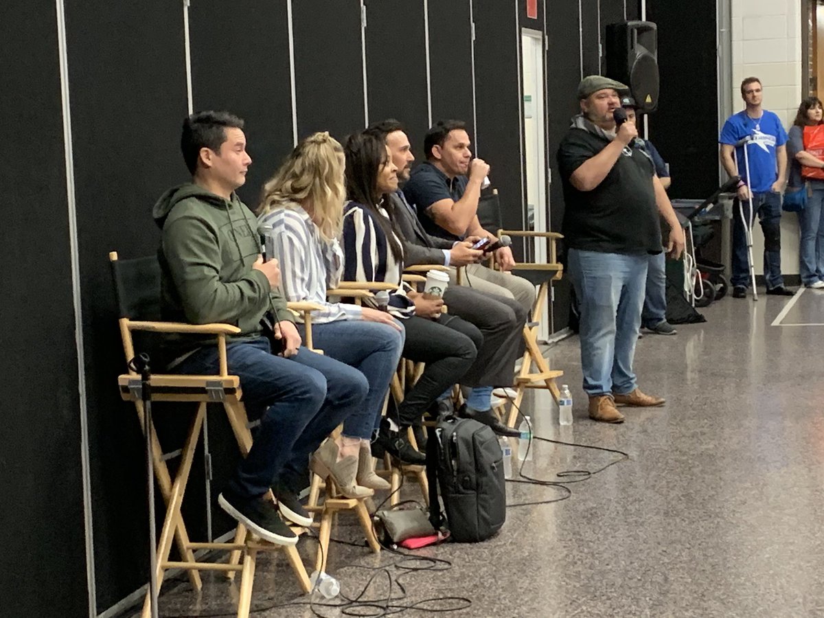 PowerMorphicon's tweet photo. It’s the #PowerRangersTurbo panel at #PowerMorphiconExpress in Pasadena, TX! Moderated by the amazing Paul Schrier! https://t.co/iEUPTLMTwQ