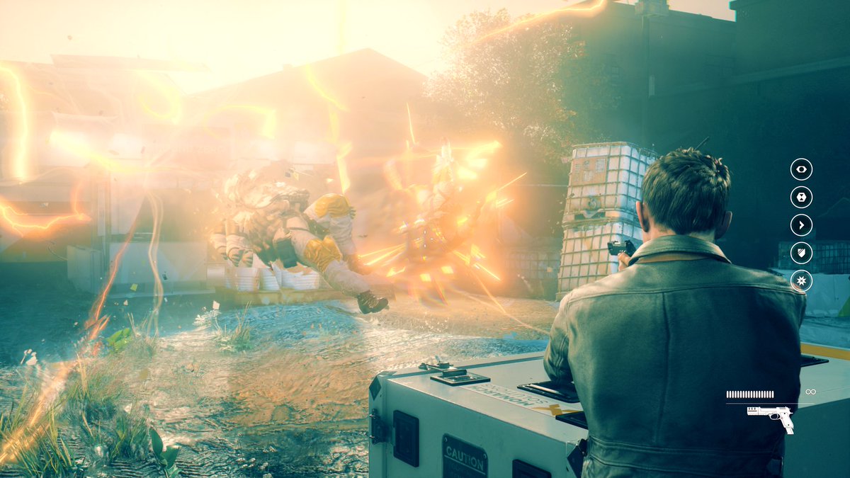 RibbonGirlArms's tweet photo. Día de #QuantumBreak y para conmemorar el #3YearsofQuantumBreak hoy lo vuelvo a pasar y disfrutando esta maravilla de @remedygames #Xbox https://t.co/5p2hpcEskA