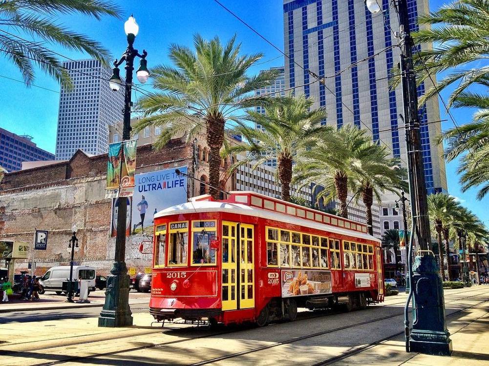 CollegeSource's tweet image. Greetings from New Orleans! If you are here for #elive19 stop by and say hi! Don’t forget to join us for our presentation on Transferology®: Exploring College Transfer Made Easy on Monday April 8th, from 11:00am-11:45am. #Ellucian #TransferArticulation #Admissions #Registrars