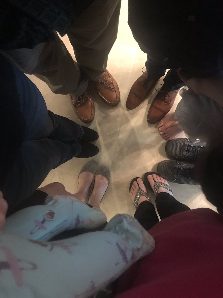 LancastersinBRZ's tweet photo. Praying as a family before our leave for the trip!
#goingtobrazil https://t.co/3rLrhfRV9j