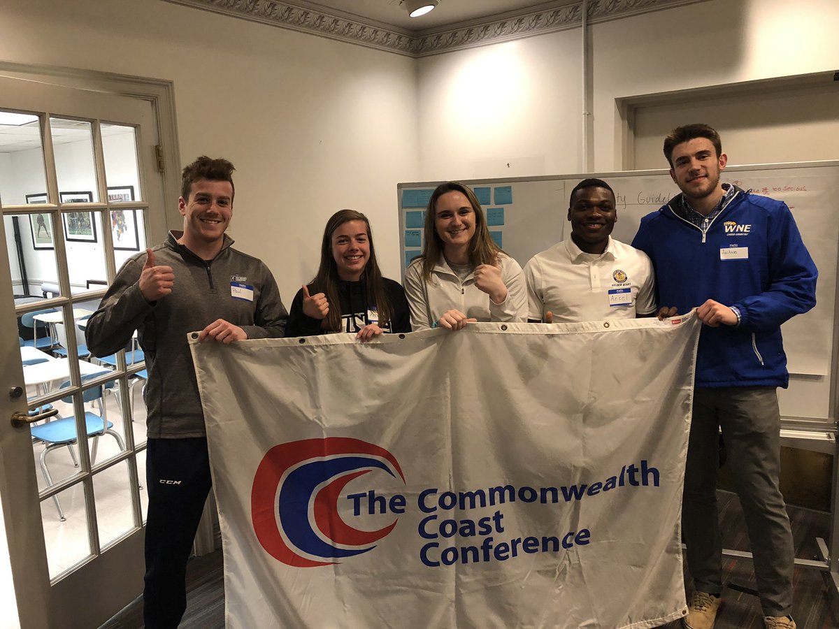 UNE SAAC tweet media