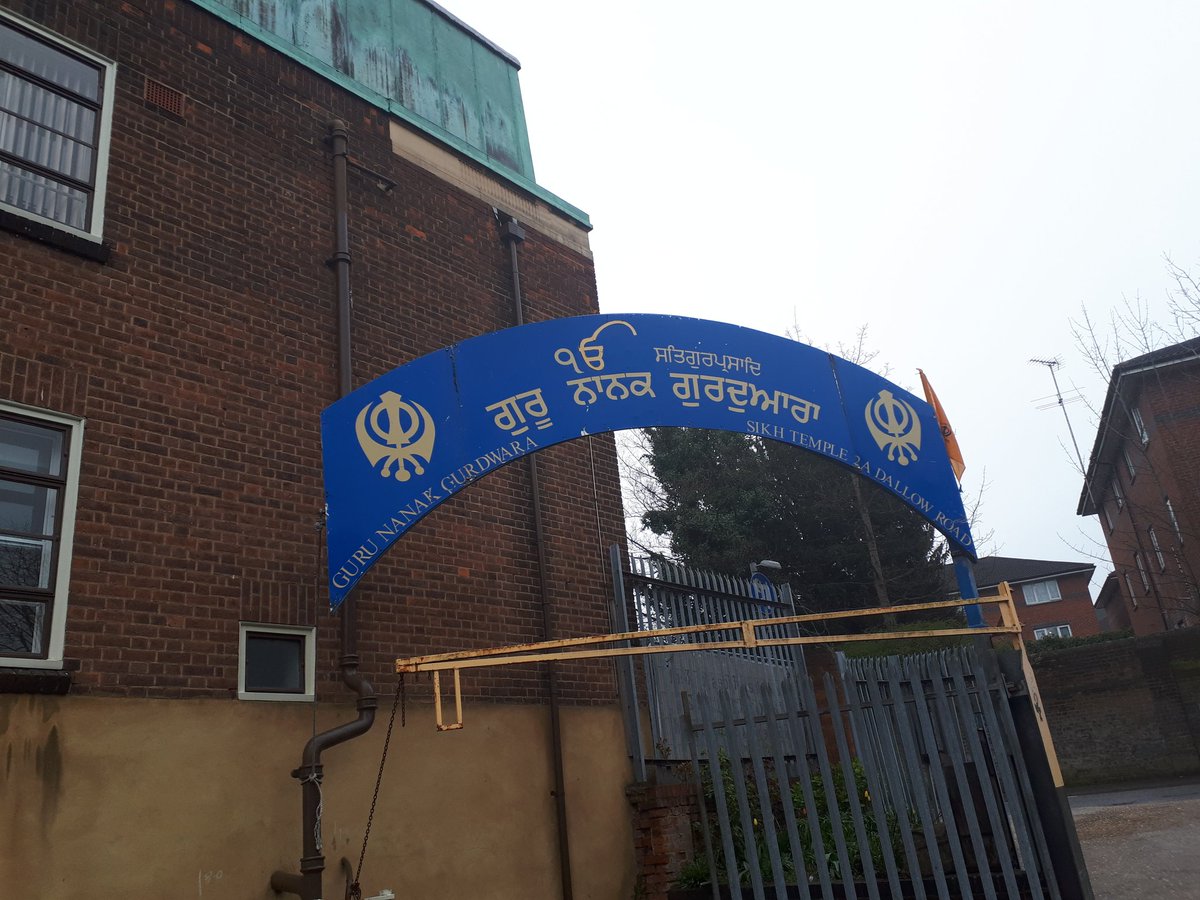 <a href="/bedscohesion/">BedsPolice Cohesion</a> always receive a lovely welcome when we visit our #Sikh #temples today popped into #Dallow #Gurdwara  and spoke about local issues and  upcoming #Vaisakhi  #Celebrations