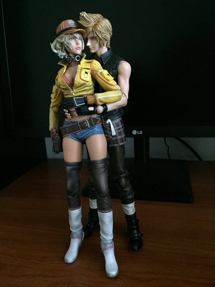 mikia87's tweet photo. More Promdy pictures!!! 😁❤️💗❤️💖💗

#promptoargentum #cindyaurum #promdy #promptoxcindy #prompto #cidneyaurum #ffxv #finalfantasyxv #ff15 #finalfantasy15 #actionfigures https://t.co/7zKb6NZdd4
