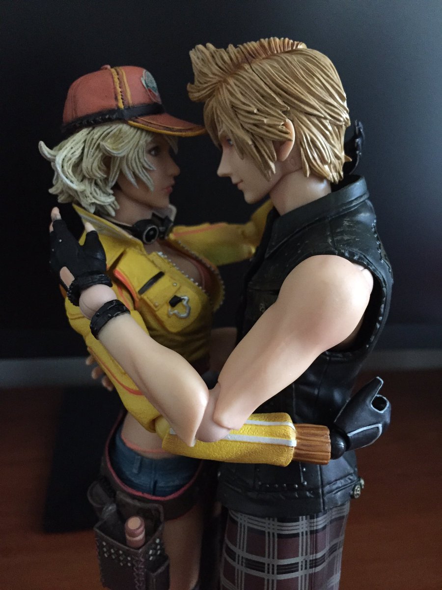 mikia87's tweet photo. Promdy!!! 😁❤️💗❤️💖💗

#promptoargentum #cindyaurum #promdy #promptoxcindy #prompto #cidneyaurum #ffxv #finalfantasyxv #ff15 #finalfantasy15 #actionfigures https://t.co/En8NHWOj7b