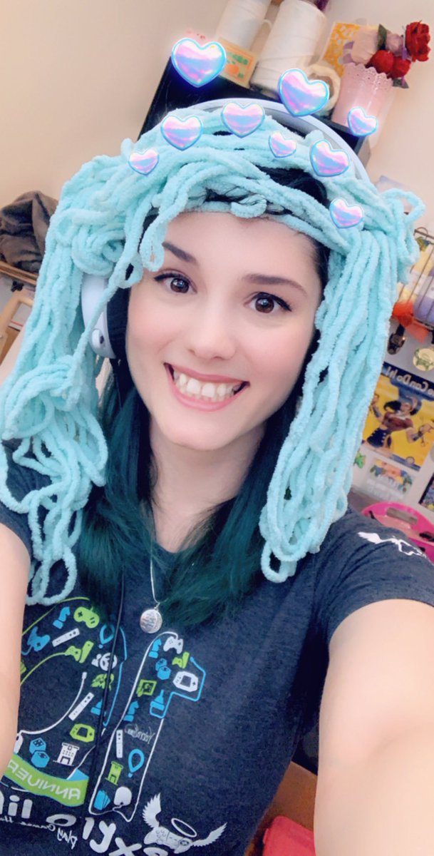 AHareAffair's tweet photo. Got my Hare styling skills from @knotbadcrochet. @khookcreations avenged your loss today! Kara wins!! #crochetchampionship2019 https://t.co/M7sMPBfCKk