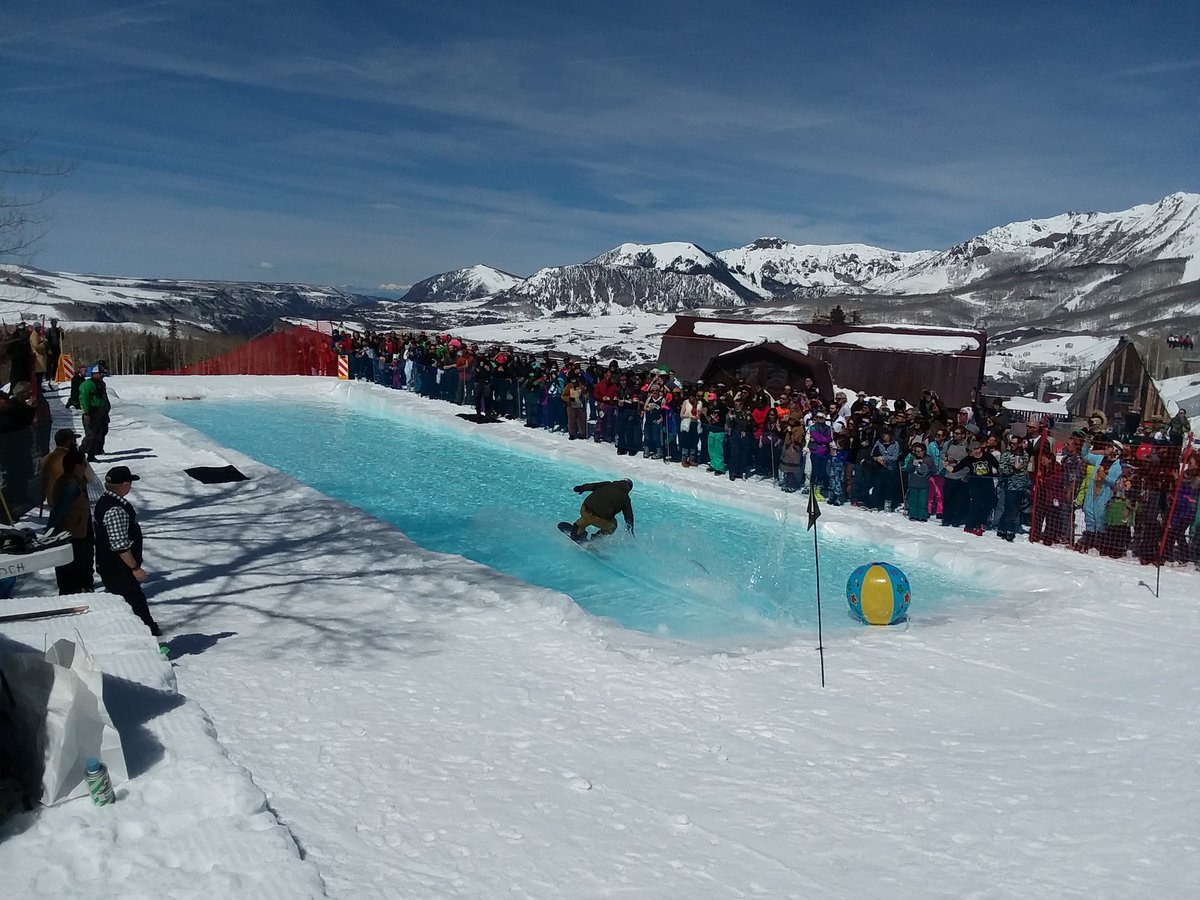 Jevtich1's tweet photo. #closingday #skinning skiing and #skimming skiing! #DiscoverTelluride @chris_tomer @wind4me @YvonneBatal @JenniferBroome @Matt_Kroschel @Colorado #solarSoLaR 😎❤ https://t.co/4BqE9hxWRz