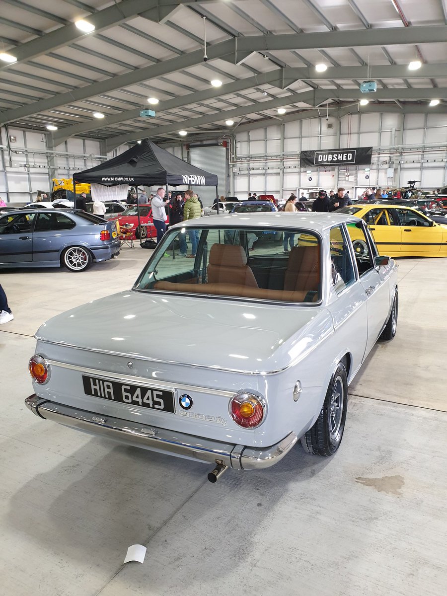 PoddyMallett's tweet photo. Went to #Dubshed today. This was one of my favourite cars on show. Super clean restoration. 👌
@GTINILTD @BMW_UK https://t.co/cBJVohP1LR