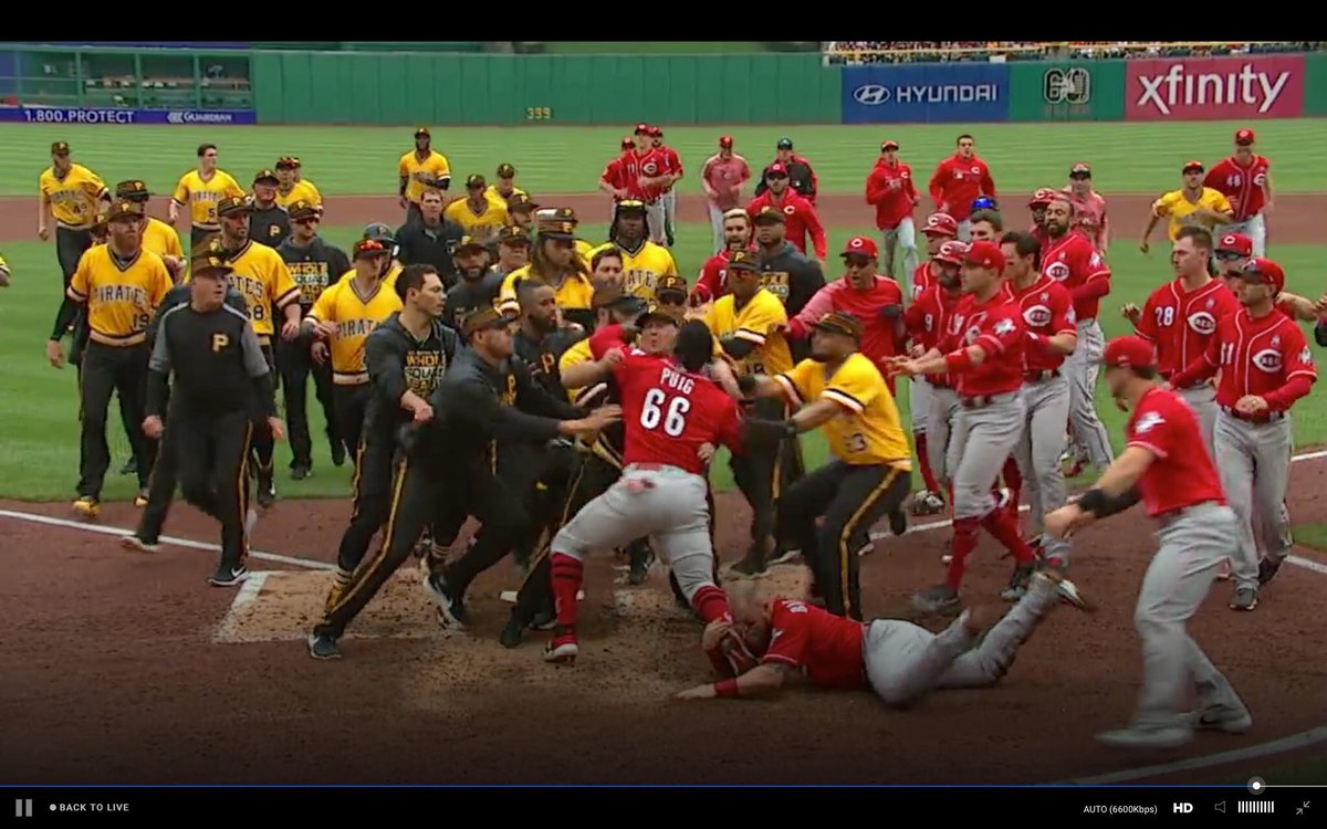 seanlahman's tweet photo. If this were a renaissance painting what would it be called? https://t.co/EroGuK7W69