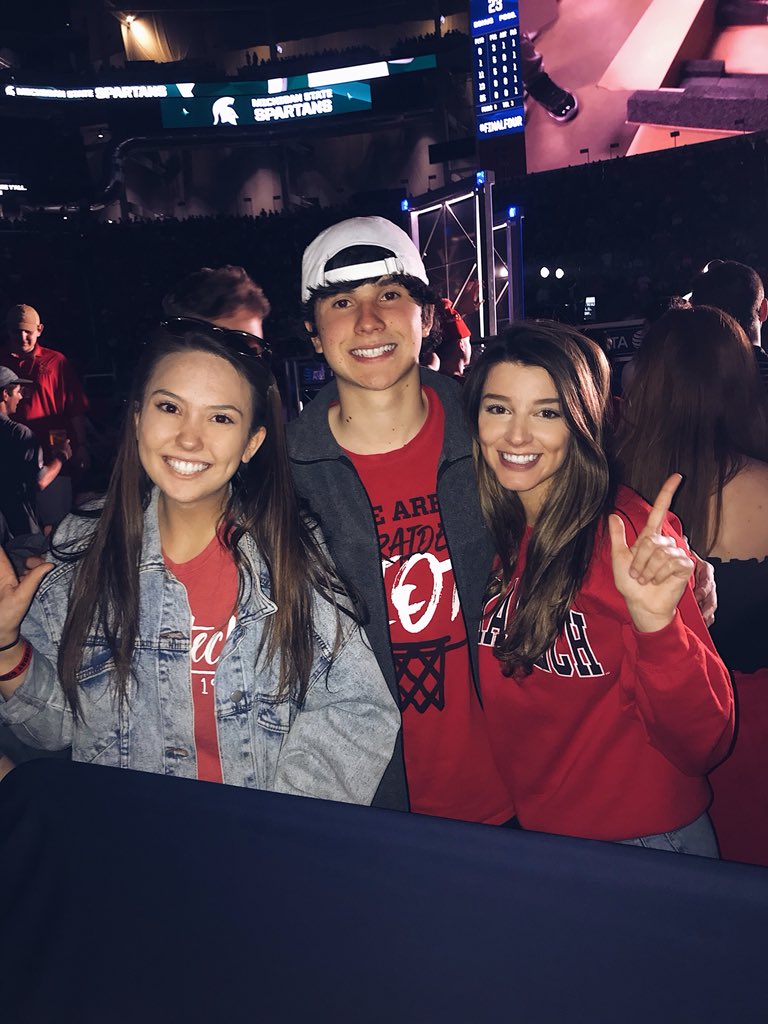 Hayden_S6's tweet photo. Does this count as an “Excused Absence”? #WreckEm #4To1 https://t.co/UqZ0JcWkLk