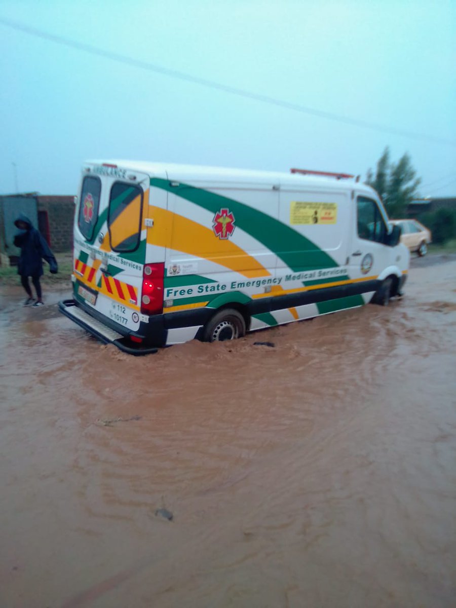 effmangaung's tweet photo. A citizen almost died in Bloemfontein Phase 9 because the Ambulance stuck in the mud ... @ANCFS and @CyrilRamaphosa does not care about Black people 
@fs_health @HealthZA @CllrMlamleli @SisiNtombela https://t.co/vr6LozfR4b
