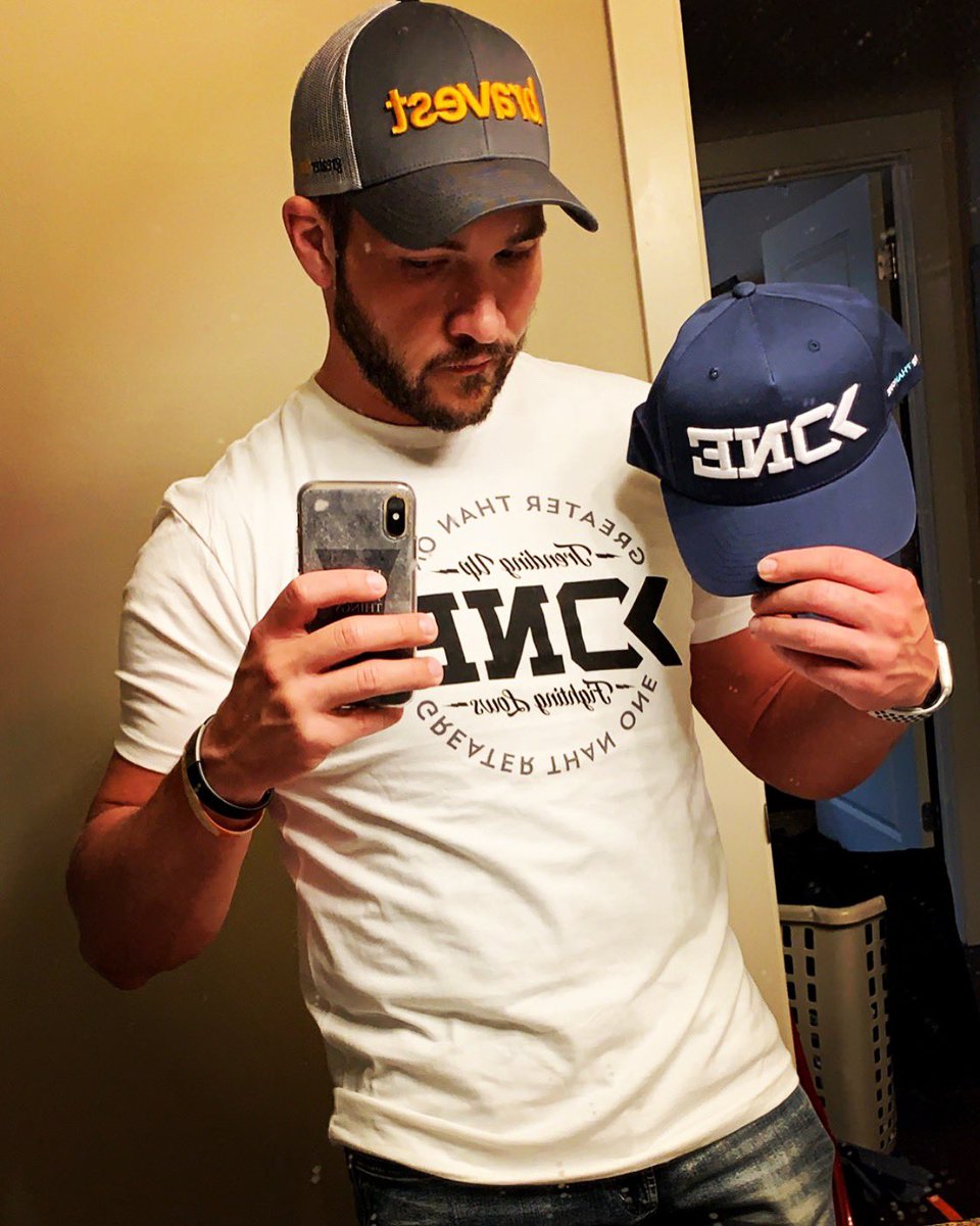 Fighting this disease takes strength everyday. Trending up and fighting lows. Let’s find a cure. Life happens. We have to be strong for ourselves everyday. #greaterthan1#type1warrior#findacure#imgreaterthan1#type1lookslikeme