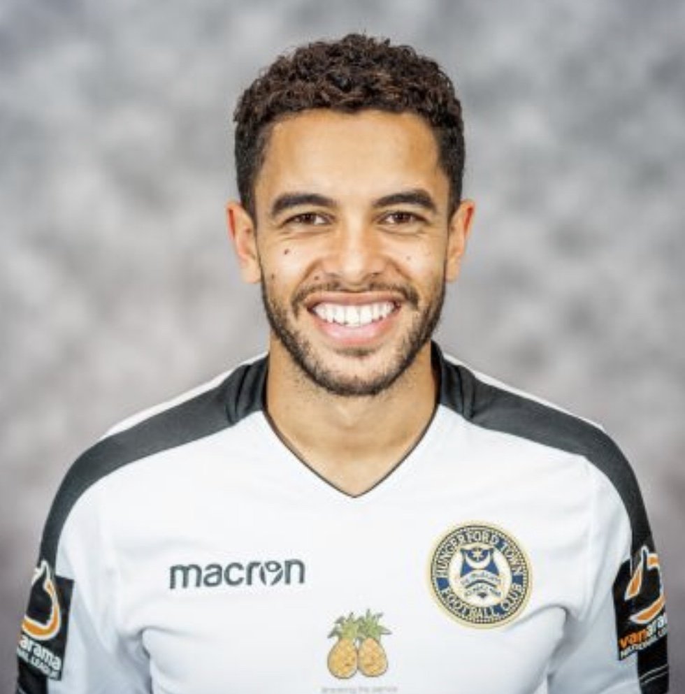 Premier_Global_'s tweet image. Just seen one of our @Premier_Global_ Represented players has altered his Twitter user name haha. 

The player is the bigman RICHIE WHITTINGHAM who plays for @HungerfordTown. 

Gone has the @Richie2510 and arrived is @RichieW_10.