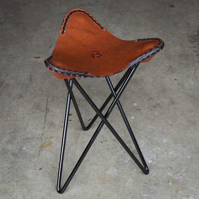 You asked for it so I painted it black! It's growing on me. I think it looks great with the black stitching.

Thanks for the help with the cotton cord <a href="/taylor_forrest/">Ray</a> ! bit.ly/2WSnrwW