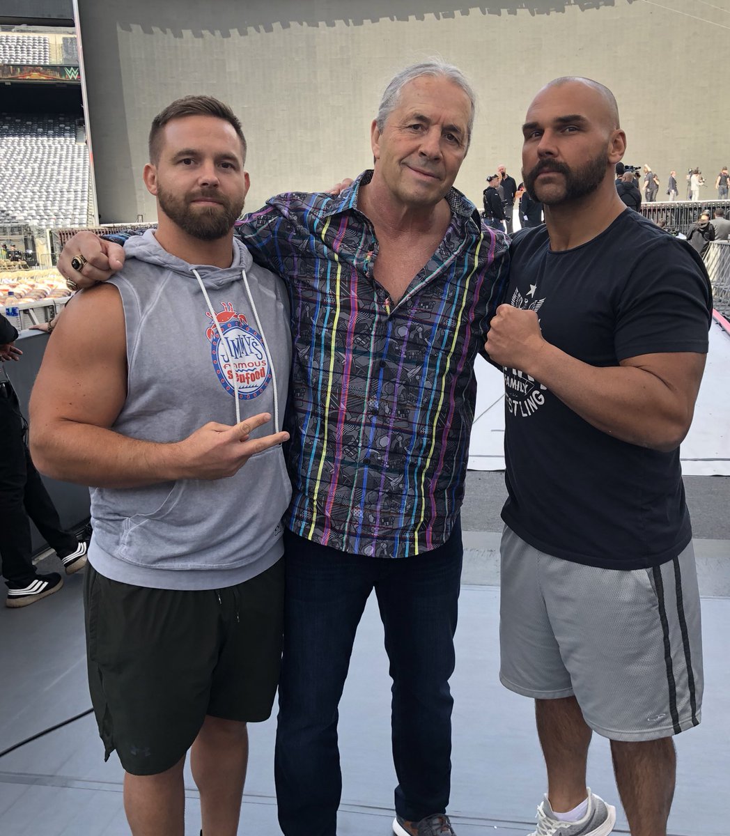 GrittyTopGuy's tweet image. Me, Bret and A legend.