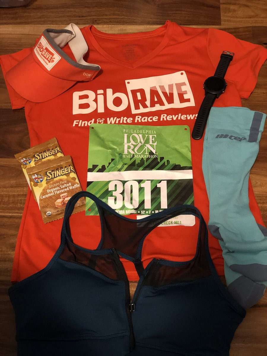 brendas_outside's tweet photo. My @handfulbra Closer Bra was so comfortable last weekend for the Half Marathon, I’m packing it up for @BRM26pt2 this weekend 😍❤️💕🏃♀️ #HandfulBR #bibchat #grablifebytgehandful #keepinitTeal #run #womensrunning #sportsbra #rungear https://t.co/uzib4UhaNL