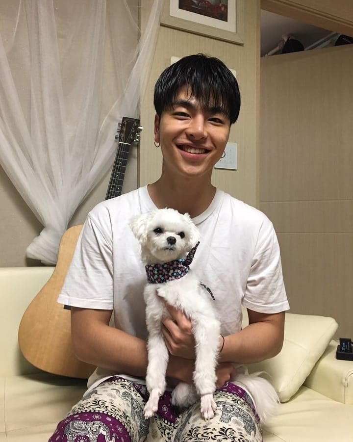 juneeeoeeya's tweet photo. 생일 많이들 축하해주셔서 감사합니닷ㅎ
누구보다 많은 정성 쏟아준 아이코닉 정말 사랑하구 감사해요♡♡♡♡♡♡♡ https://t.co/1OX1zF71kP