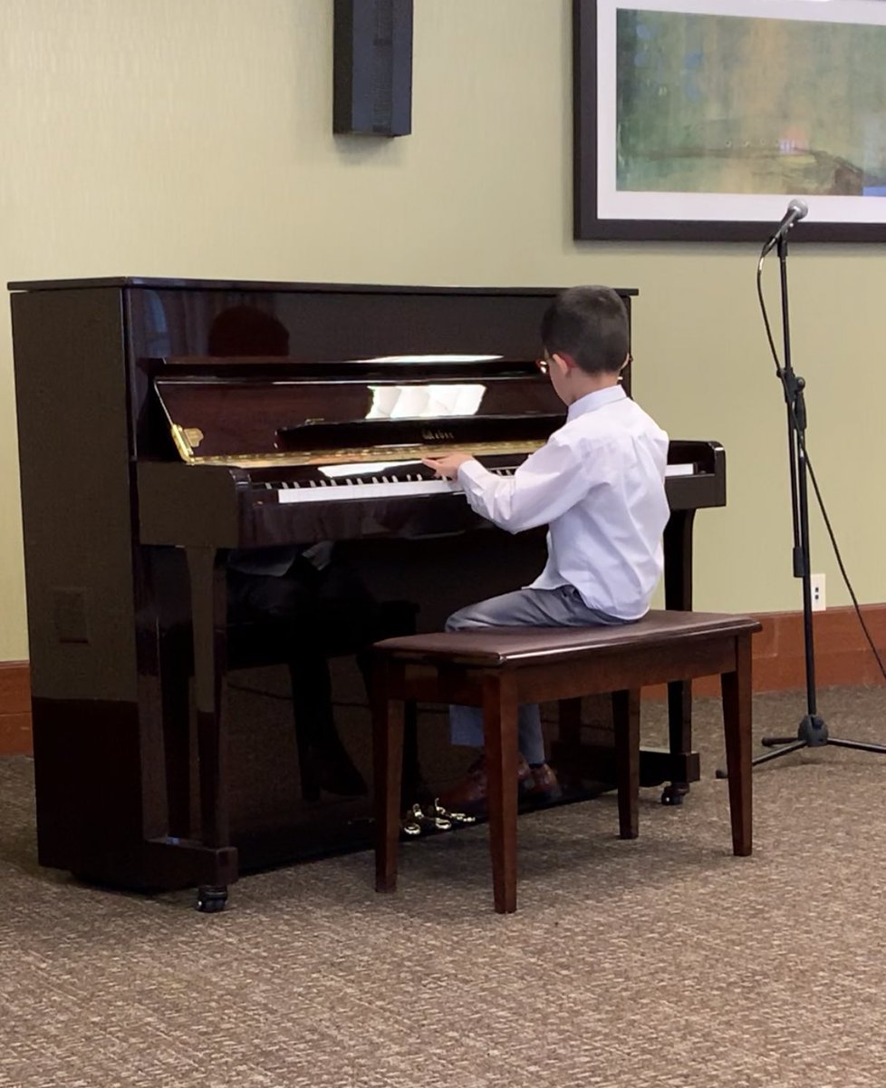 sujaimichael's tweet photo. Caleb’s piano competition weekend at #mamtg student festival! #bornperformer #nofear #thisis6 @RaisingCaleb_ https://t.co/CbC1Jljbb2
