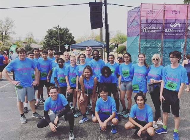 NWCKnightVision's tweet photo. Good job to all of the Northwest Classen Knights who ran in the RedBud Classic 5k! #NWCKnightPride #NWCKnightLife #NWCTrack #123Knights #456Family #RedbudClassic #5k https://t.co/fAA4hMDZSi