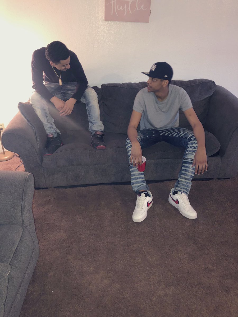StuNtman907's tweet photo. Young BOSSES https://t.co/FTWzB9gJYx