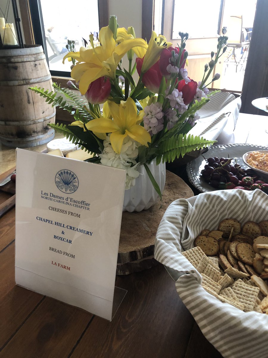 apexculinary's tweet photo. So grateful for tonight’s event! @lafarmbakery @motherssonsnc @StJamesSeafood @CrooksCorner @DurhamJacktar @MandolinNC @LesDamesNC https://t.co/m9nqNtD2JQ