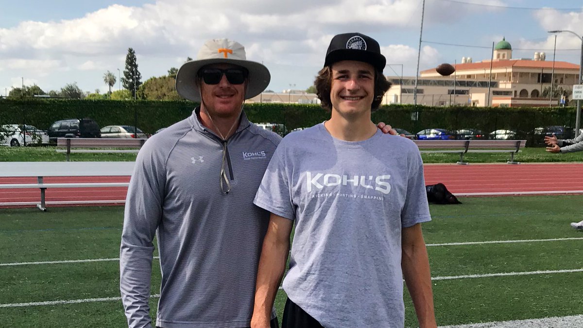 In prep for college football, the NFL Draft, and the NFL season, we cap off 3 days of training in Cali with representation from Texas Tech, Notre Dame, OU, Arizona, Saints, Bills and more. #KohlsTrained