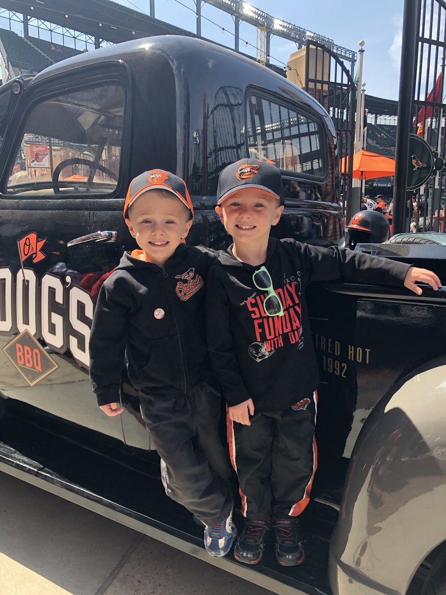cjt_777's tweet photo. @Orioles Twinning at the O’s game!  #KidsOpeningDay #twinning @oriolepete https://t.co/7BBzkoMtv5