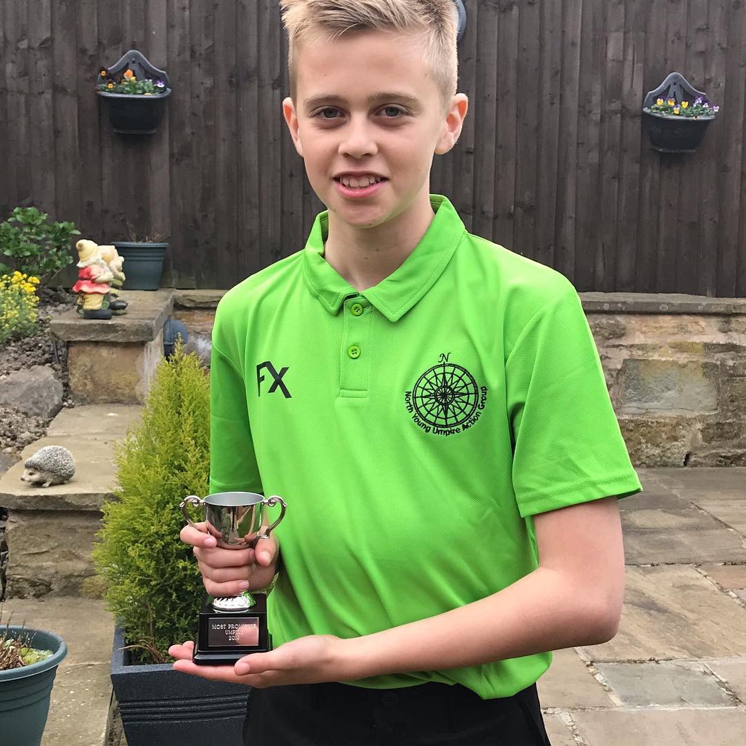 NorthRYUAG's tweet photo. The 2019 challenge Most Promising Umpire awards go to Sophie Howland from the IoM and the boys award shared between Patrick Bland (Greater Manchester) and Matthew Smith (Yorkshire) #thefuture #thirdteam #NYUC19 #upthenorth https://t.co/GgH3e6vauP