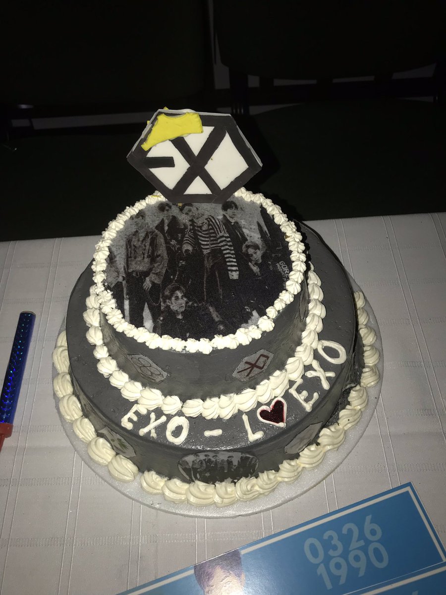 BarranquillaExo's tweet photo. EXO-Ls From Colombia 🇨🇴 - Baq
Celebrating the anniversary of our babies 😍❣️ Thanks to @weareoneEXO for making our life better. We love you forever ✨
WE ARE ONE! We are EXO-L 💞
#exo #7YearwithExo #7YearsWithKAI #7yearswithDO #7YearsWithSehun #7yearswithDO #EXO7주년축하해 https://t.co/WXmJpctnpA
