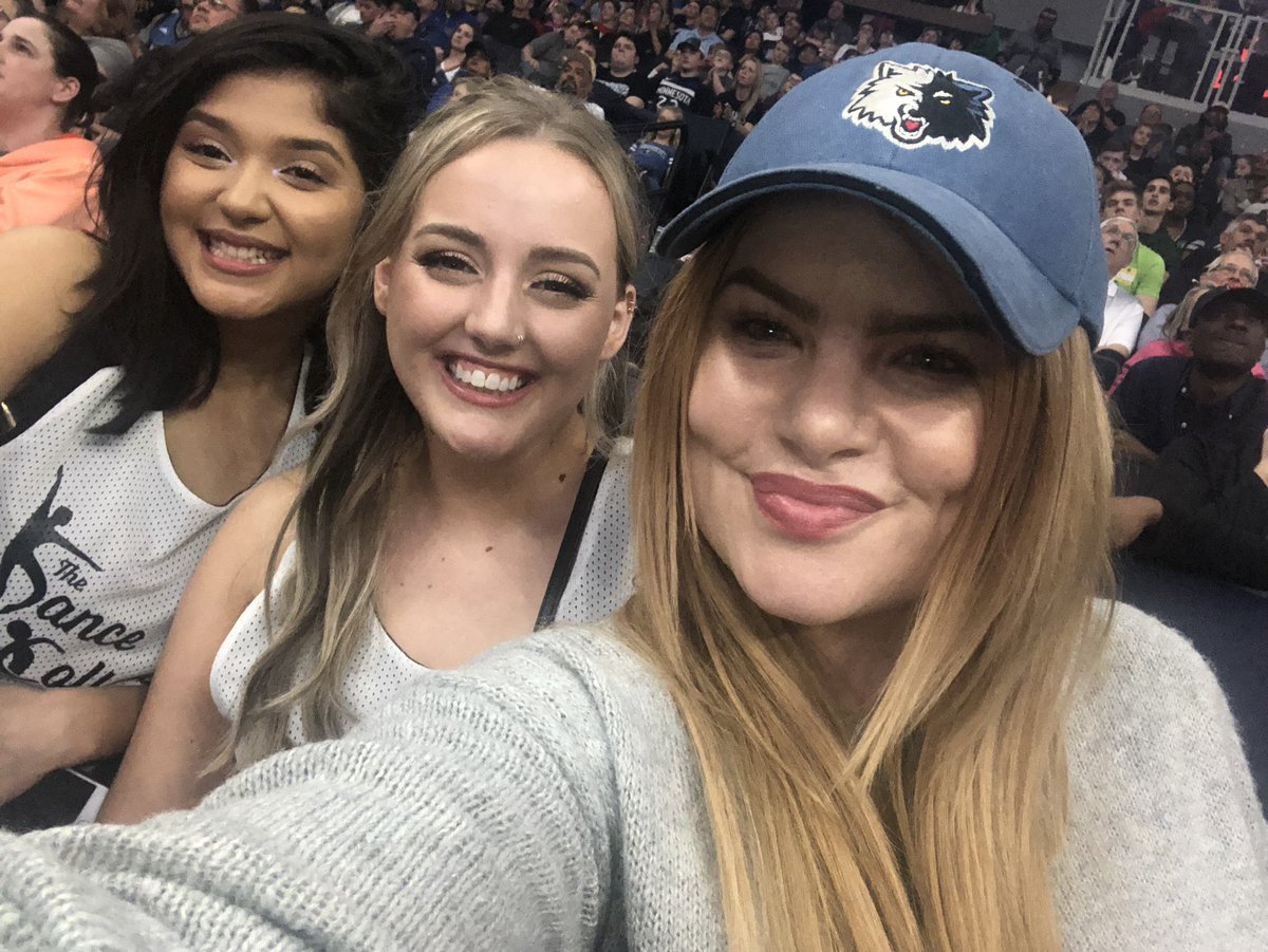 suttonshandbag's tweet photo. Babe City. Population @katiekat_124 @lydiavejar #dancecollective #packpix  #timberwolves #minnesota #babessupportbabes https://t.co/8M8mEQpC2e