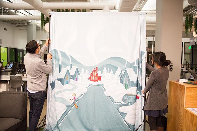 alittlescene's tweet image. We love customized backdrops! They add a fun element to our videos/photos. #backdrops #goodtimes #extrafun #alittlescene #flipbook #flipbooks #photobooth #photoboothfun #slowmo #slowmotionmachine #gifbooth #gif #qikgif #parties #celebrations #events #wedd…