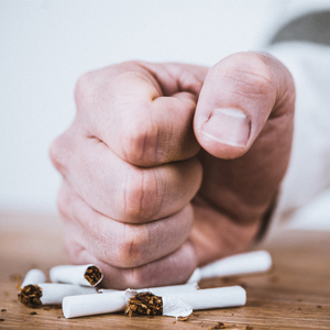 SmokersHealth's tweet photo. Whether you've stopped smoking for 20 minutes or 20 years, your body still sees plenty of benefits. https://t.co/AnfpebsRHB #StopSmokingStartLiving #StopSmoking #QuitSmoking https://t.co/bSQTDW8qxz