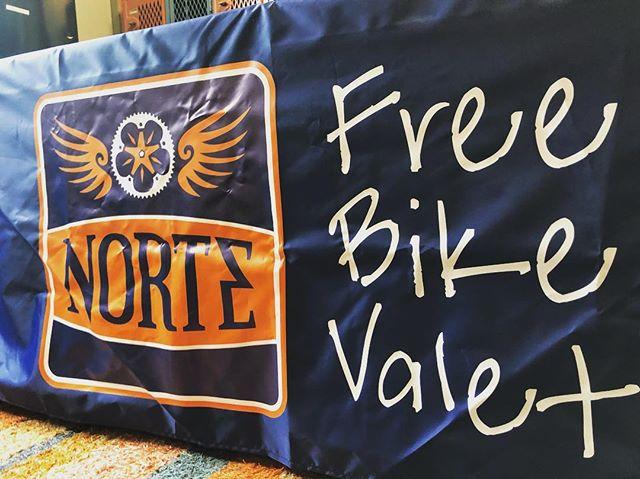 elgruponorte's tweet photo. New table cover thanks to our friends at TentCraft. Look for our free bike valet all over the place this year. #lesscar #morego #northernmichigan #bikenomi #bikevalet https://t.co/KRde0MS5Ak https://t.co/TNvPPOPNYj