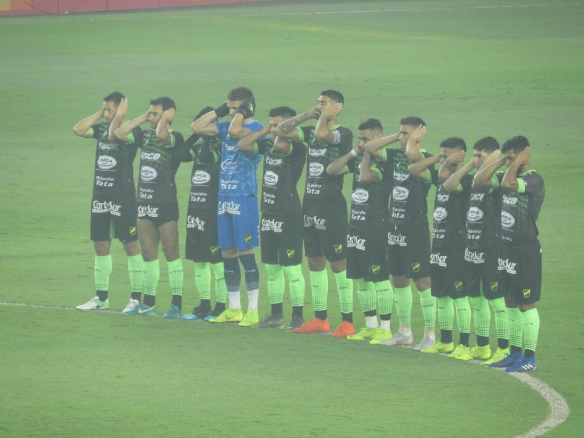 #SuperligaQuilmesClásica

Un gesto que ayuda para concientizar sobre el autismo