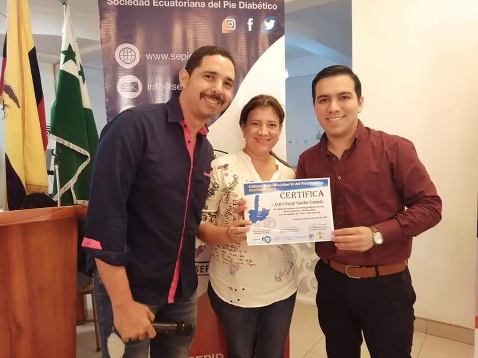 COMLHEI1's tweet photo. En la Ciudad de "Ventanas" Provincia de los Rios #ECUADOR 🇪🇨 la #SEPID Sociedad Ecuatoriana del pie diabetico,Miembro de #COMLHEI Desarrolló un Enfoque Multidisciplinarios con los profesionales de este Avanzamos Juntos!
SOMOS #LATINOS 🔝
SOMOS #COMLHEI 🌐 https://t.co/IS0pXKRTCo