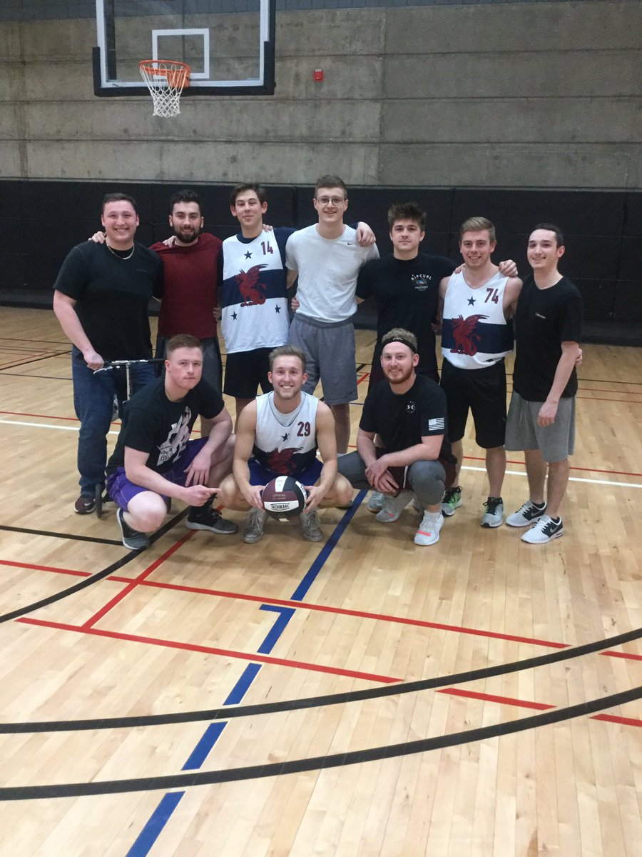 URecCMU's tweet photo. Beta Theta Pi comes out with the win tonight again SAE! #cmuIMsports #AH https://t.co/3vFlwDyBtJ