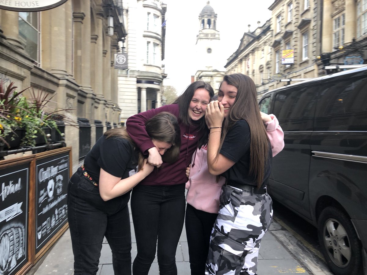 lucyyy_46's tweet photo. llaad - 07•04•19 https://t.co/QkkKgSa7Bj