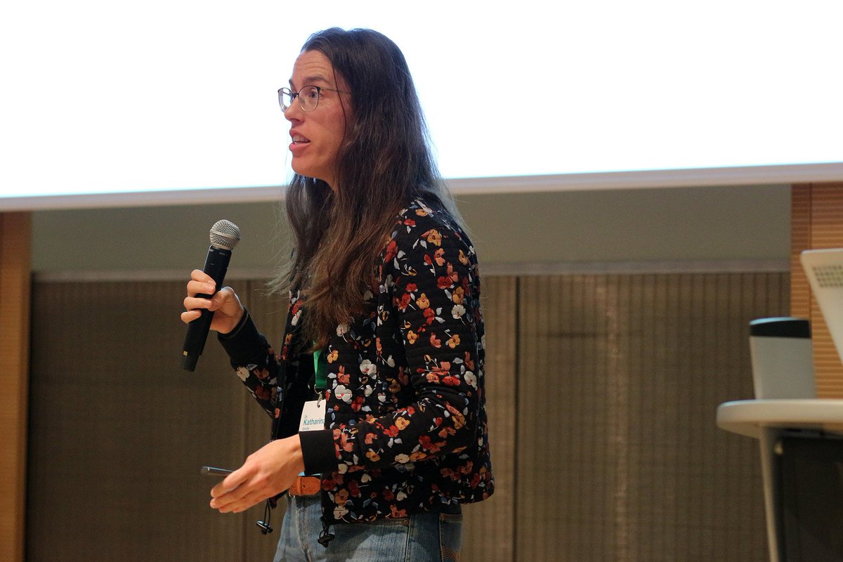 »Löst nur Probleme, die es wirklich gibt. Fragt Euch in jeder Diskussion: Welches Problem lösen wir damit? Oder machen wir das nur, weil wir das für eine gute Idee halten? Löst nur Probleme, die Nutzer wirklich haben«
—<a href="/Tinka_Grosse/">Tinka Große</a> über Nutzerzentrierung bei #OZG-Umsetzung