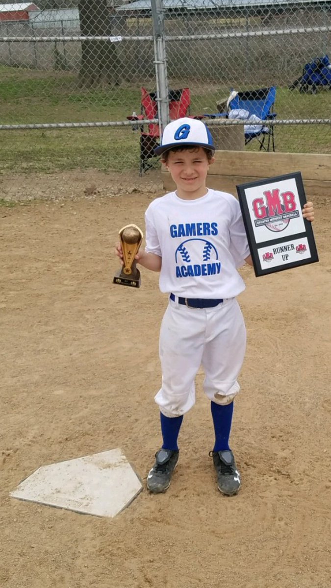 HartleJaimie's tweet image. Great weekend for the Hartle boys! Sorry @AdrianCantu2021 for J being in his baseball uniform-it was Championship Sunday w/no time btwn games to go home &amp;amp; get FB gear. ;) #9gamesin24hours #2touchdowns #hardware #nopicsofbigbrothistime #turned2 #wedemboyz #keepgrinding