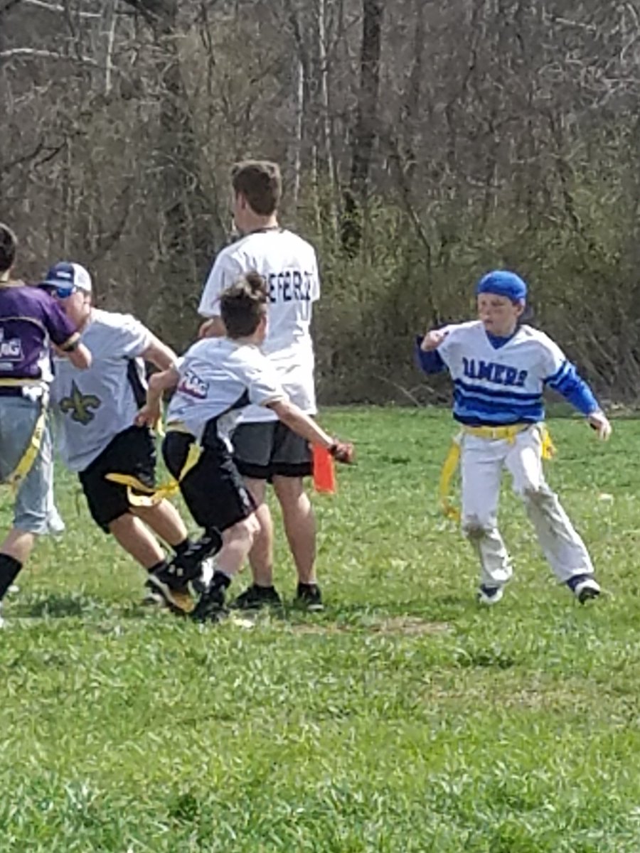 HartleJaimie's tweet image. Great weekend for the Hartle boys! Sorry @AdrianCantu2021 for J being in his baseball uniform-it was Championship Sunday w/no time btwn games to go home &amp;amp; get FB gear. ;) #9gamesin24hours #2touchdowns #hardware #nopicsofbigbrothistime #turned2 #wedemboyz #keepgrinding